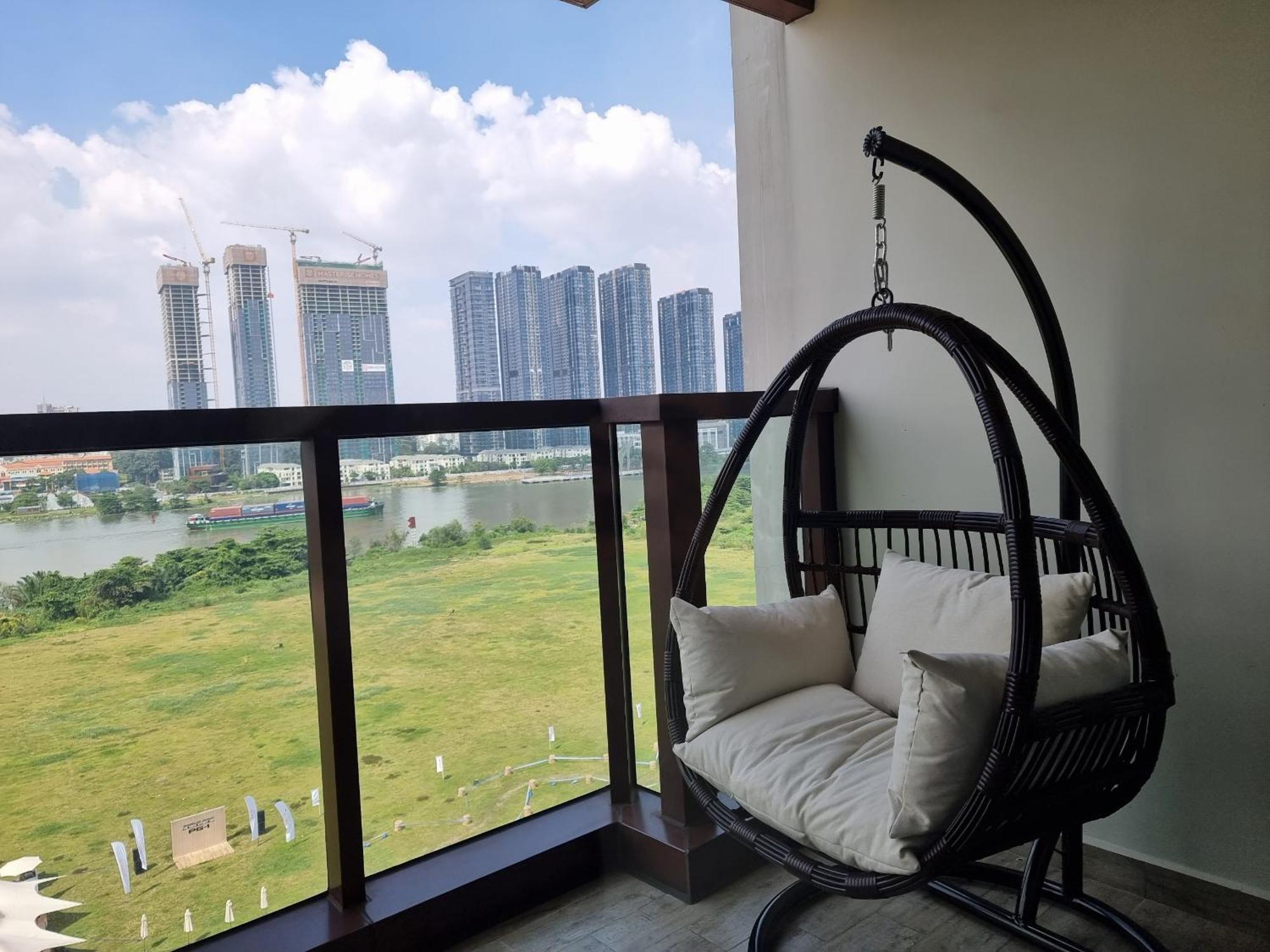 Apartment Metropole-can Ho Quan 2, Quan 1 *
